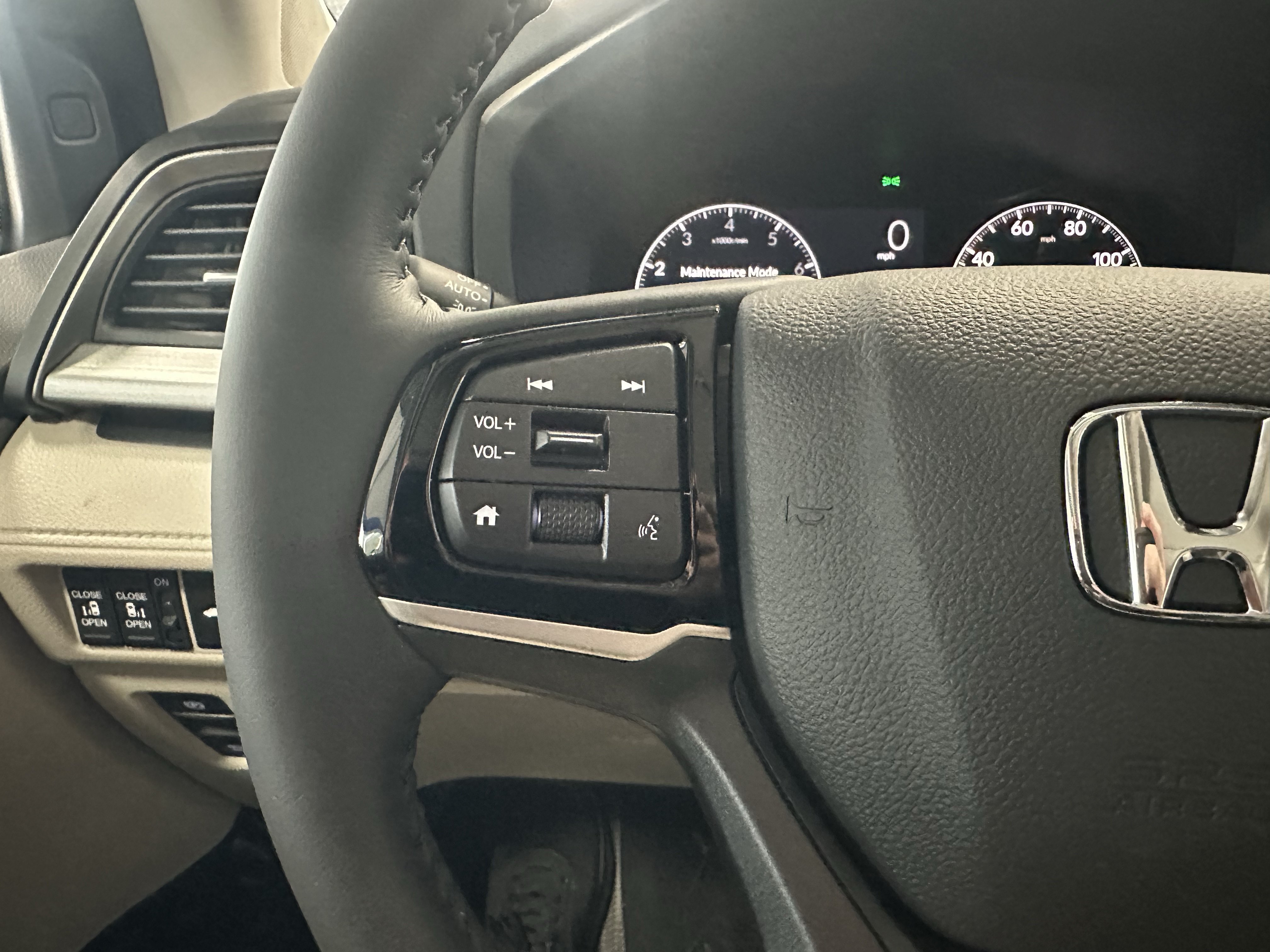 New 2026 Honda Odyssey EX-L image 12