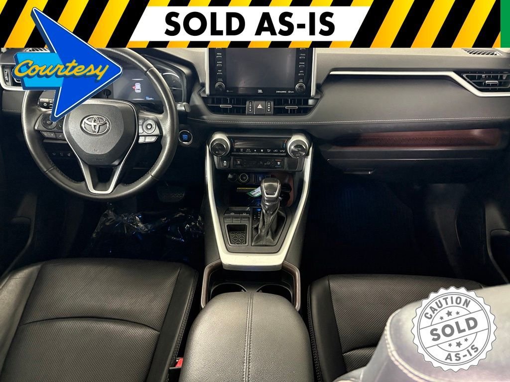 Used 2021 Toyota RAV4 Limited FWD image 39