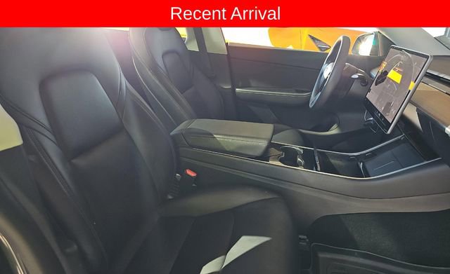 Used 2020 Tesla Model Y Long Range image 8