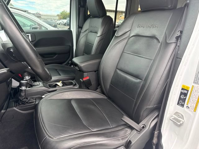 Used 2023 Jeep Wrangler Unlimited Sahara w/ Cold Weather Group AWD/4WD image 20