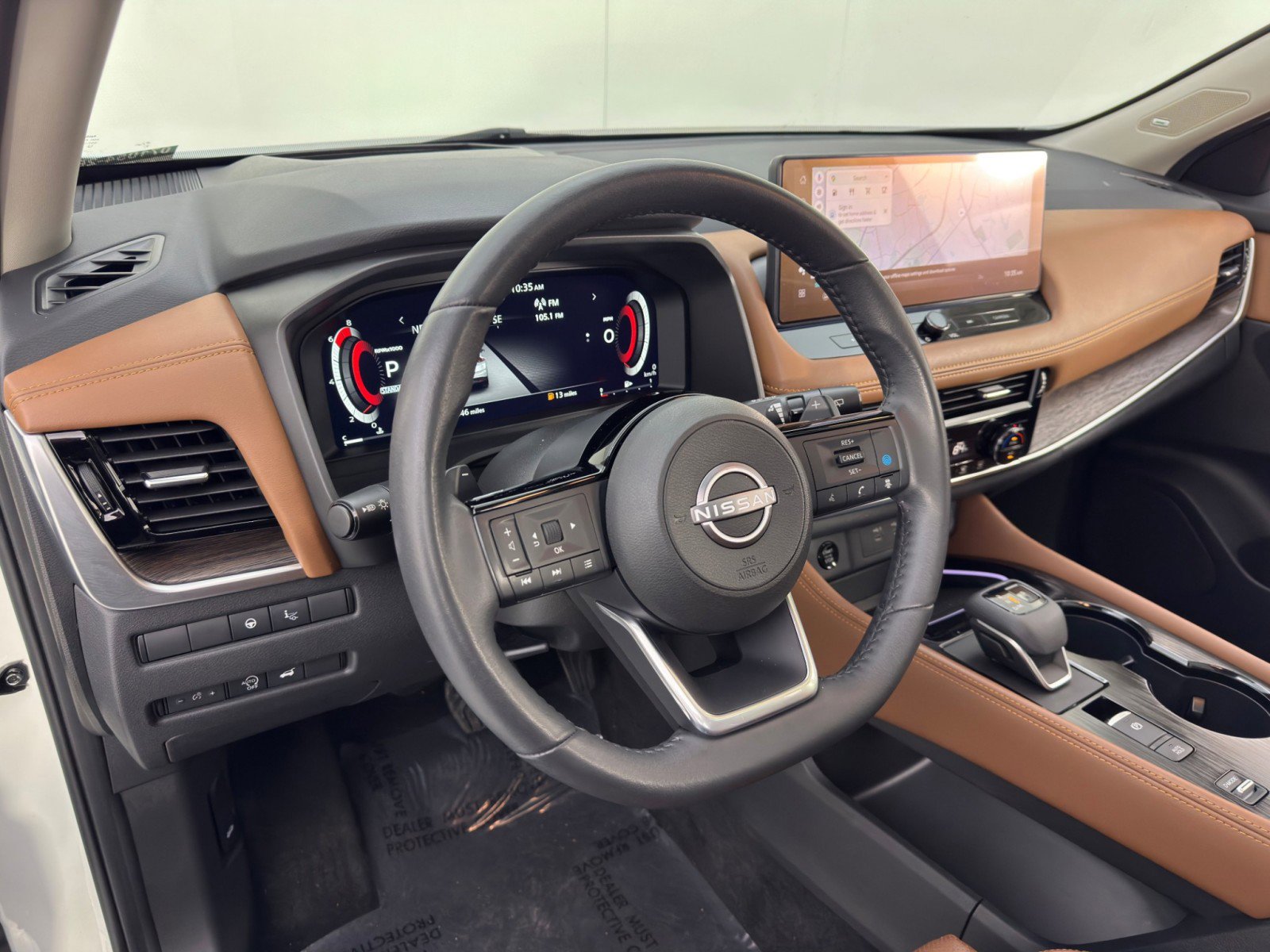 Used 2024 Nissan Rogue Platinum w/ Platinum Premium Package FWD image 13