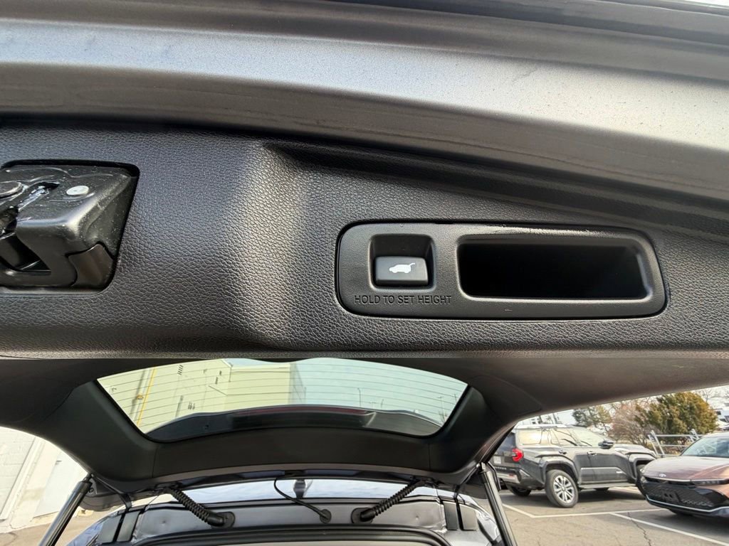 Used 2022 Honda CR-V EX-L image 30