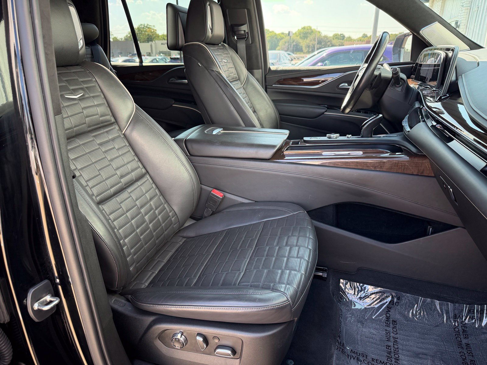 Used 2021 Cadillac Escalade Sport Platinum AWD/4WD image 37