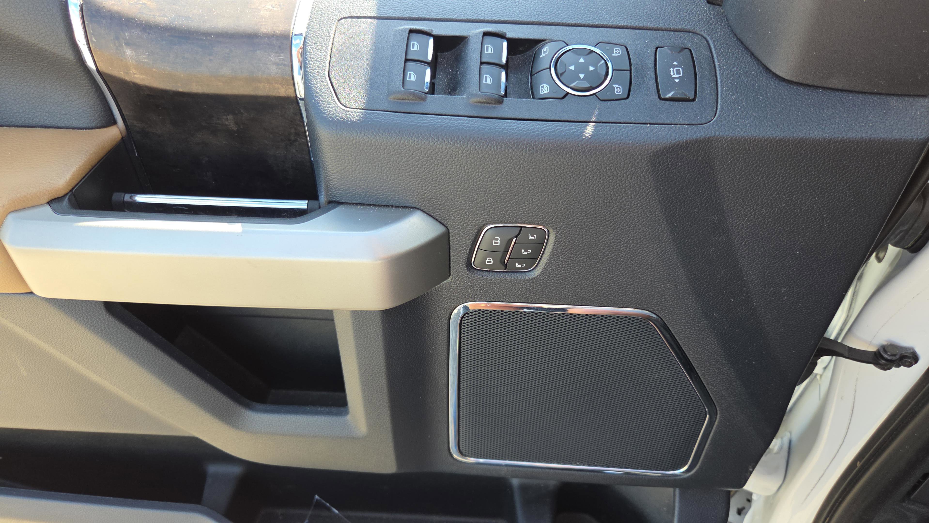 Used 2022 Ford F250 Lariat w/ Lariat Ultimate Package image 33