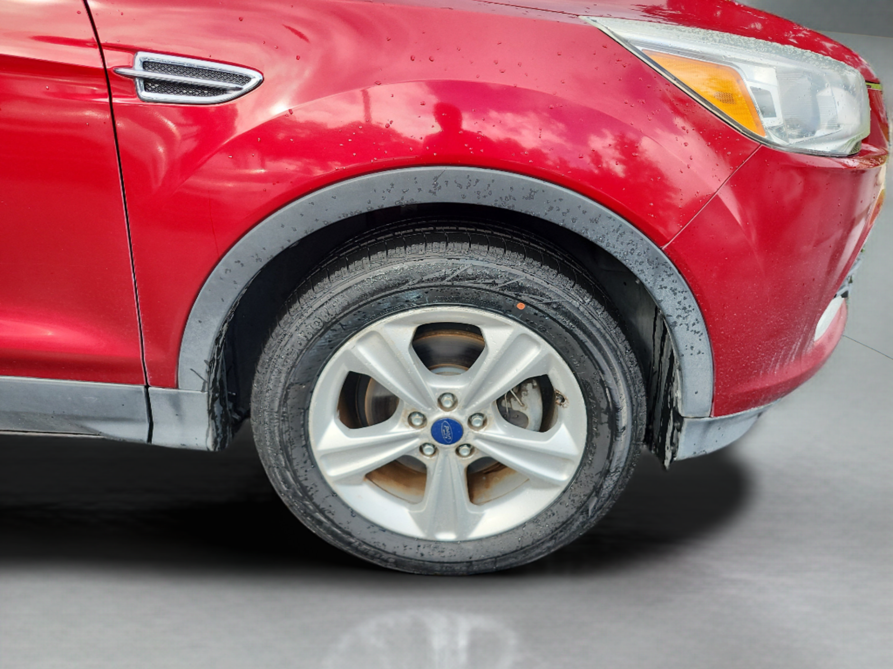 Used 2016 Ford Escape SE w/ Equipment Group 201A FWD image 28