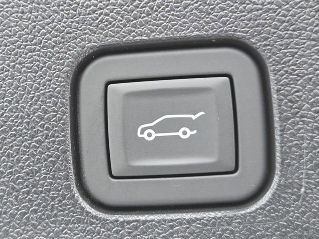 New 2026 Buick Enclave Sport Touring w/ Power Package image 9