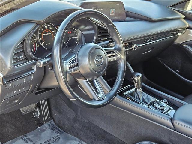 Used 2019 MAZDA MAZDA3 Hatchback w/ Premium Package image 5