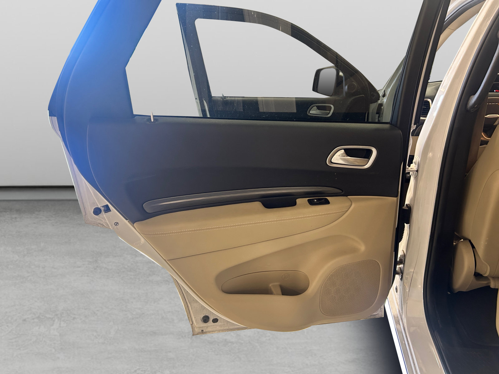 Used 2018 Dodge Durango Citadel w/ Technology Group RWD image 21