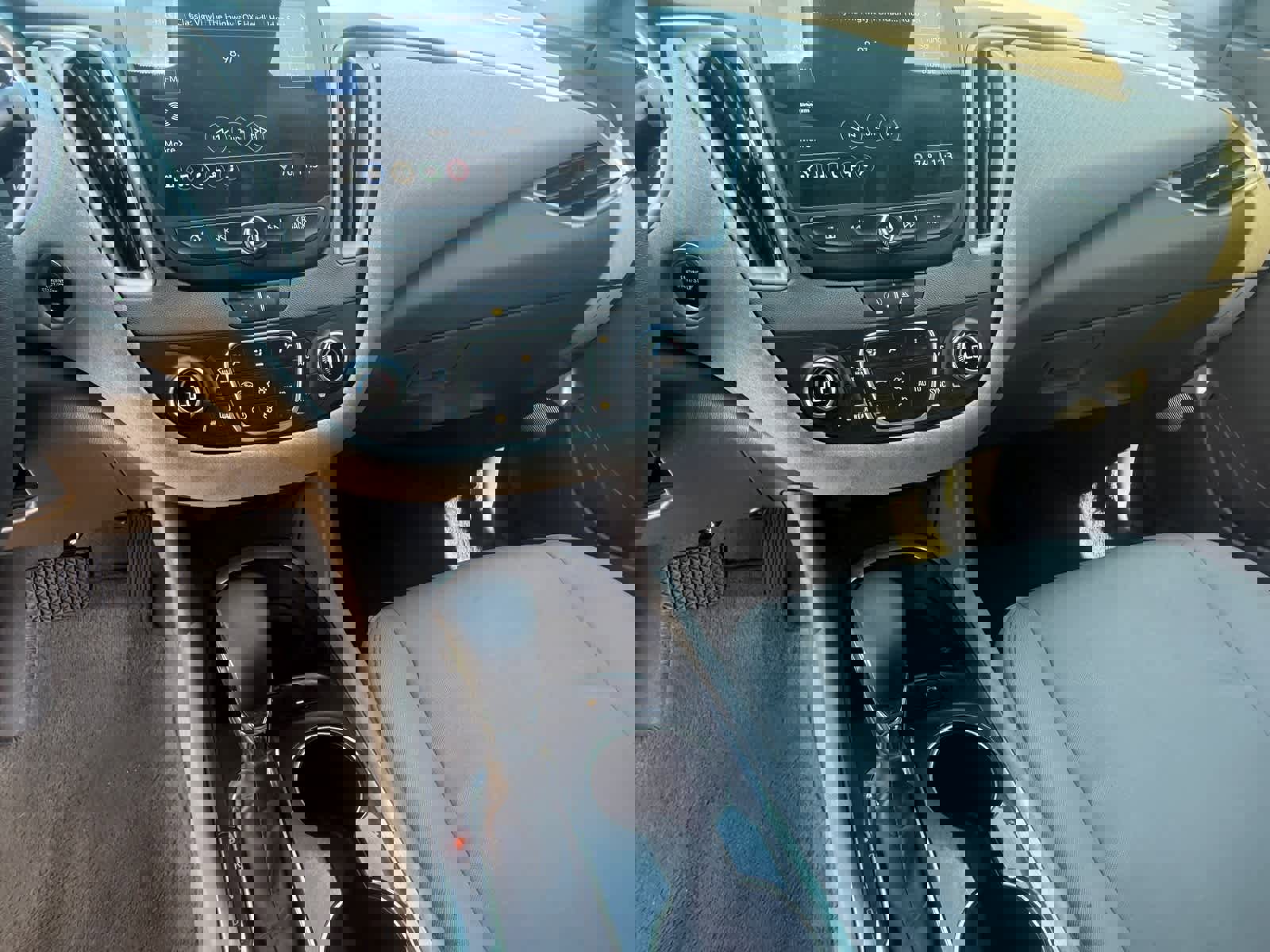 Used 2022 Chevrolet Malibu LT image 11