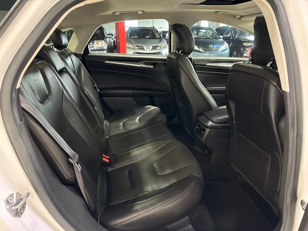 Used 2013 Ford Fusion Titanium FWD image 34