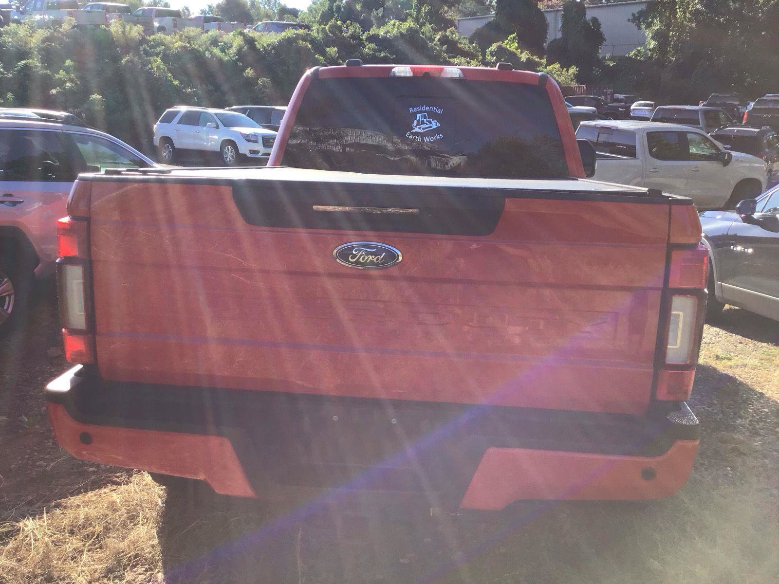 Used 2022 Ford F250 Lariat w/ Tremor Off-Road Package AWD/4WD image 3