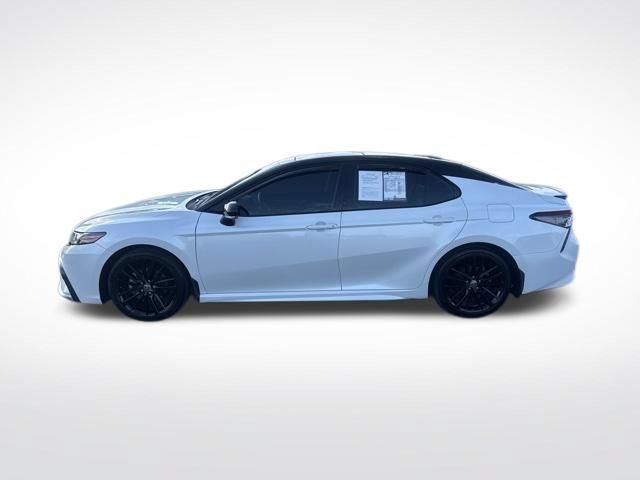 Used 2021 Toyota Camry XSE FWD image 2