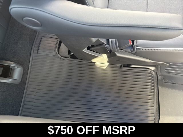 New 2026 Buick Enclave Preferred w/ Power Package image 21