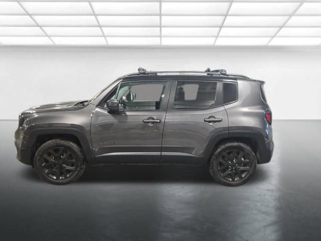 Used 2016 Jeep Renegade Latitude image 8