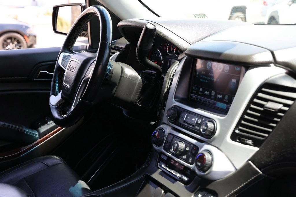 Used 2020 GMC Yukon SLT AWD/4WD image 21