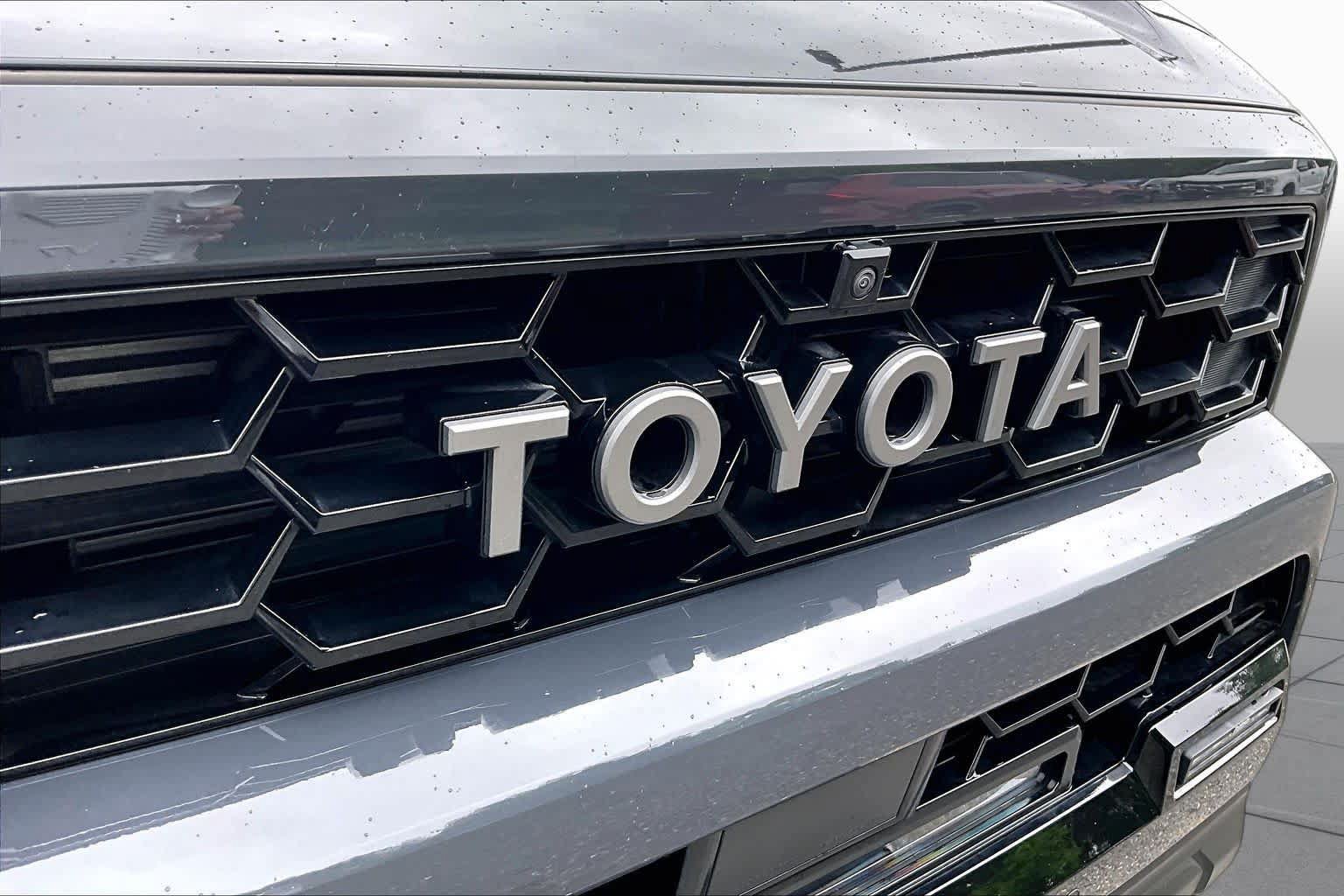 Certified 2025 Toyota 4Runner TRD Pro AWD/4WD image 29