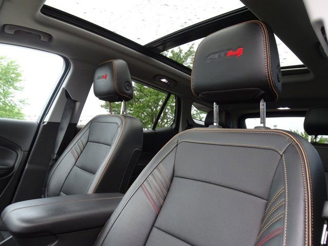Used 2024 GMC Terrain AT4 w/ Infotainment Package II AWD/4WD image 11