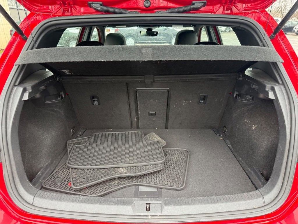 Used 2018 Volkswagen GTI Autobahn image 6