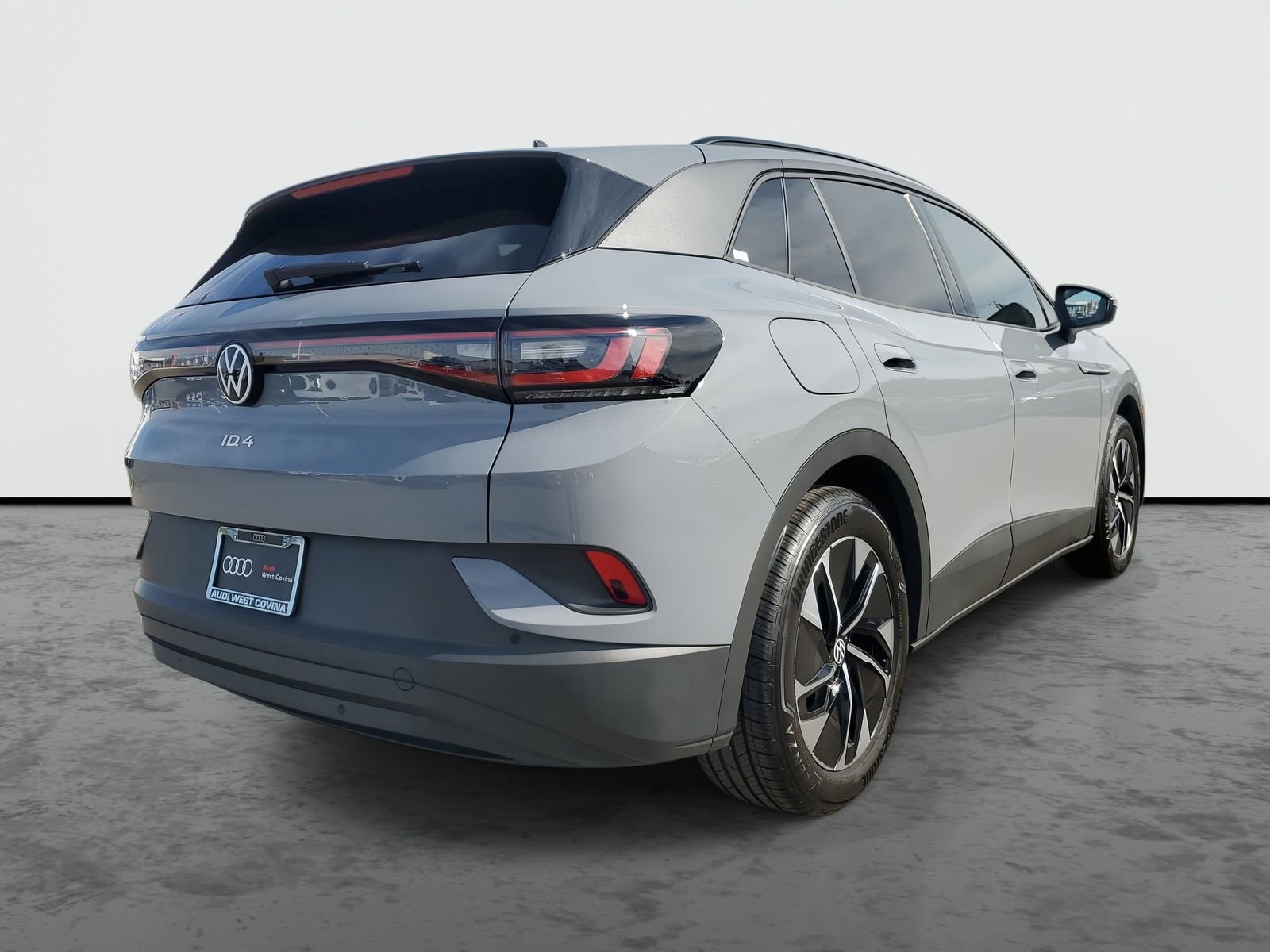 Used 2022 Volkswagen ID.4 Pro S image 4