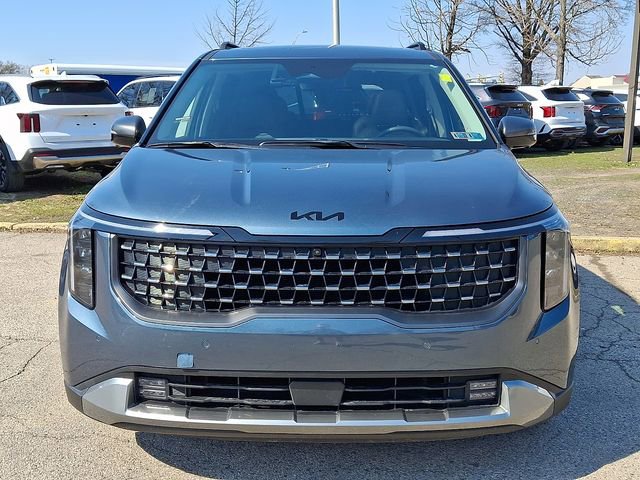 Certified 2026 Kia Carnival SX w/ SX Dark Edition Package image 2