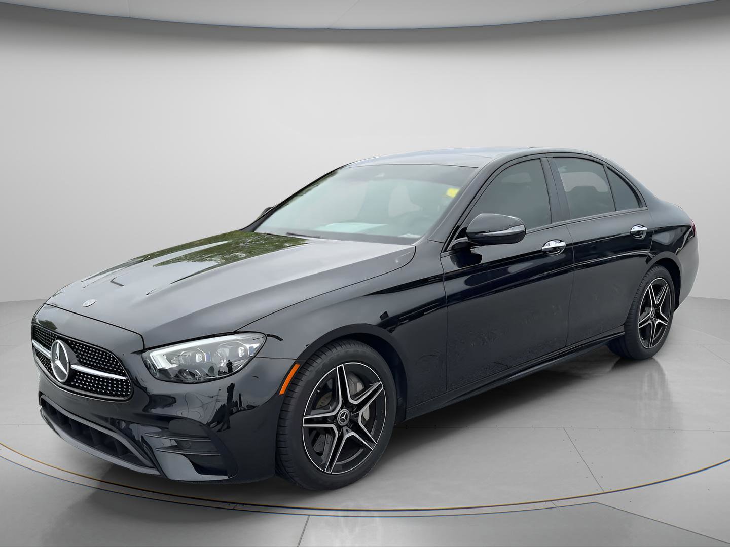 Certified 2023 Mercedes-Benz E 350 Sedan image 3