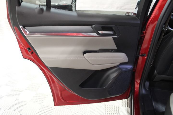 New 2026 GMC Terrain Elevation w/ Elevation Premium Package AWD/4WD image 20