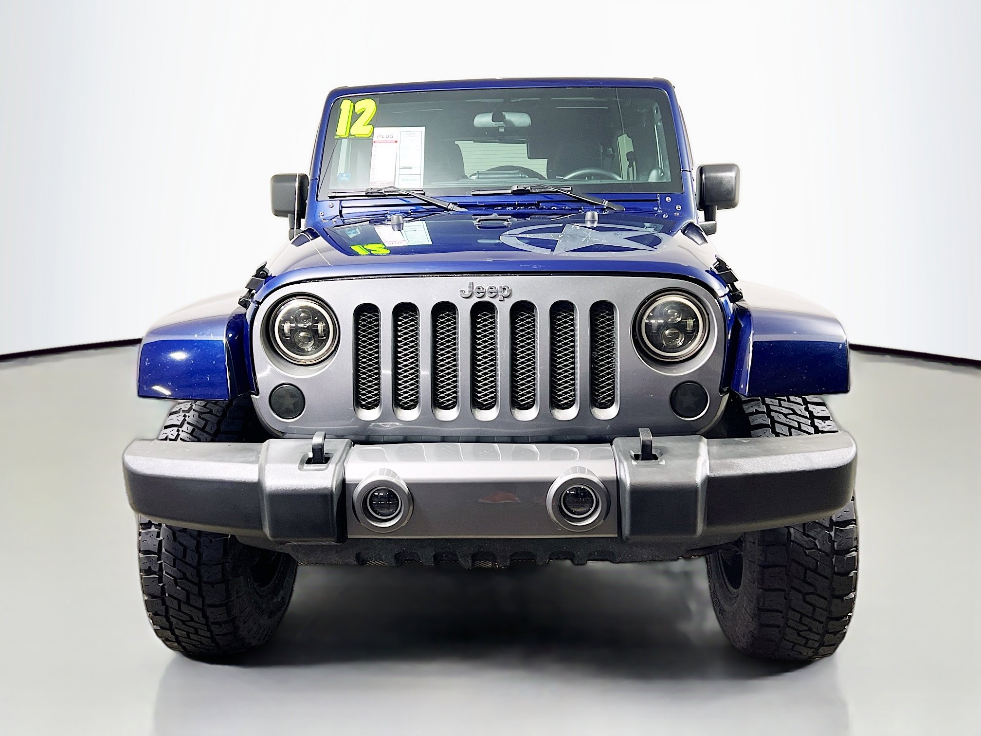 Used 2012 Jeep Wrangler Unlimited Freedom Edition image 11