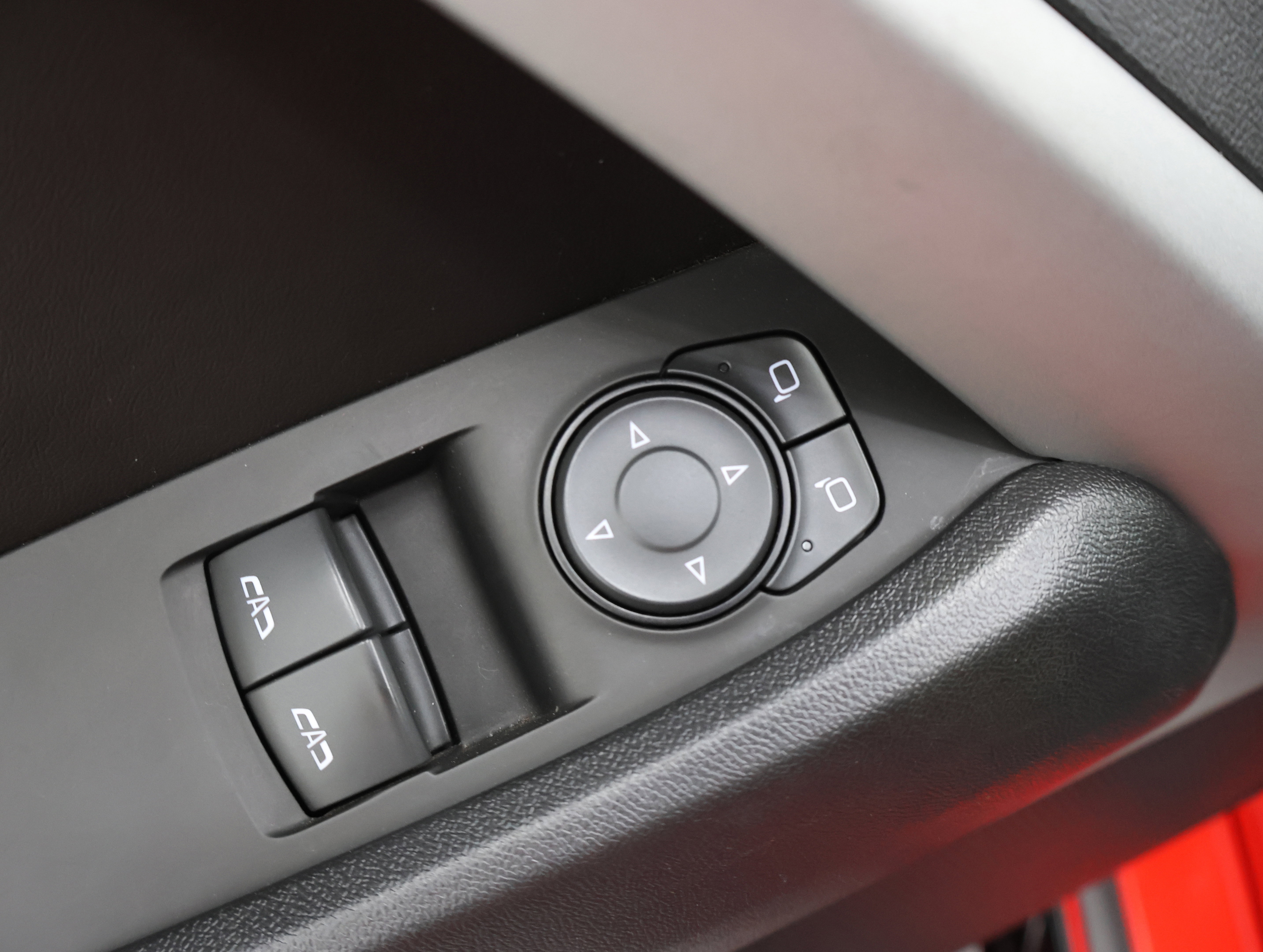 Used 2017 Chevrolet Camaro SS RWD image 36