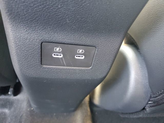 Certified 2025 Nissan Kicks SR FWD image 11