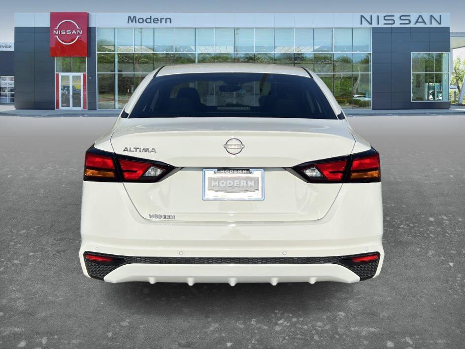 Certified 2024 Nissan Altima 2.5 S FWD image 6