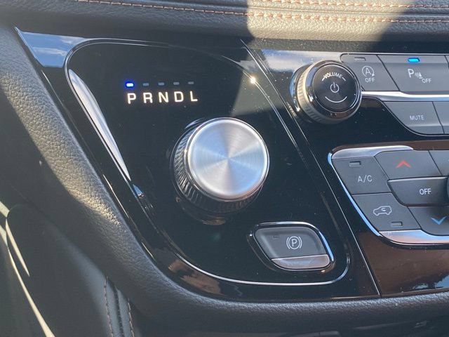 New 2026 Chrysler Pacifica Pinnacle AWD/4WD image 25