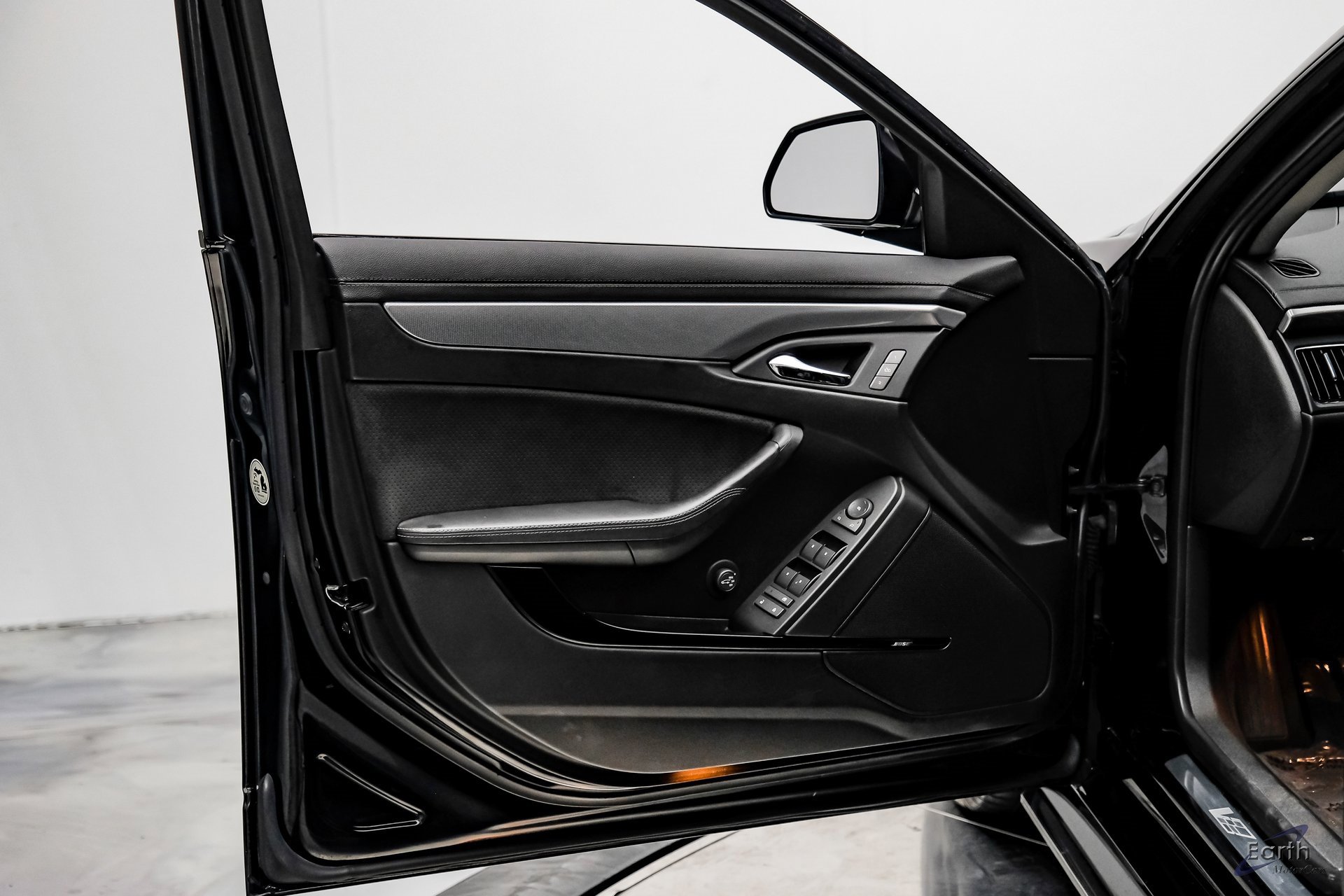 Used 2013 Cadillac CTS V image 77