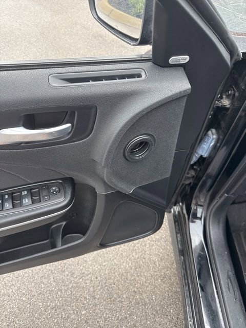 Used 2022 Dodge Charger R/T image 10