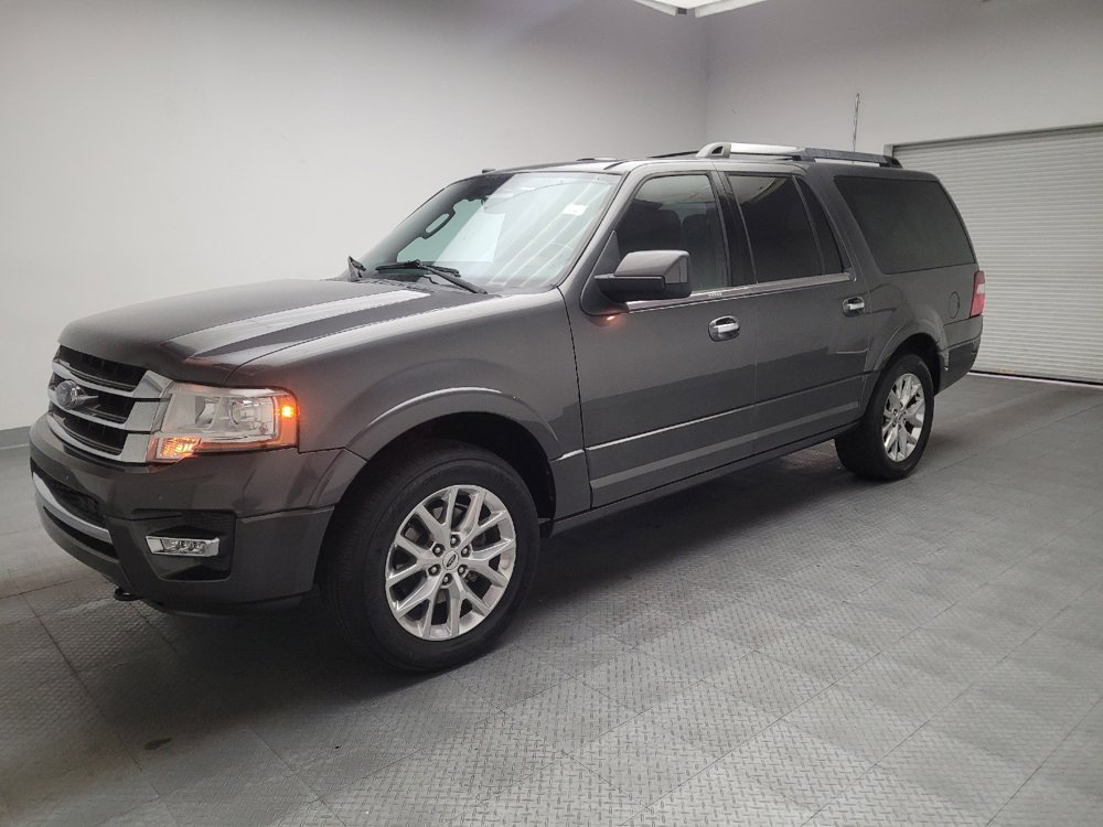 Used 2017 Ford Expedition EL Limited w/ Equipment Group 301A AWD/4WD image 2