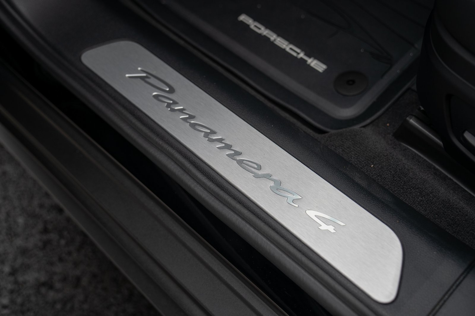 Certified 2026 Porsche Panamera 4 AWD/4WD image 12