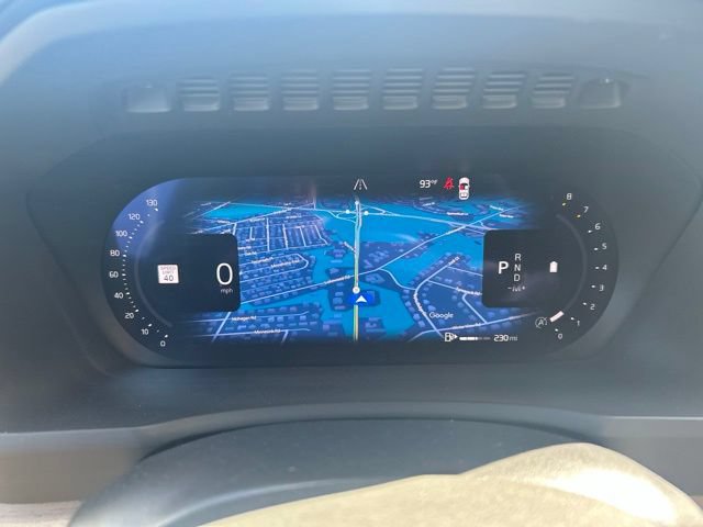 Certified 2025 Volvo XC90 B5 Plus AWD/4WD image 23