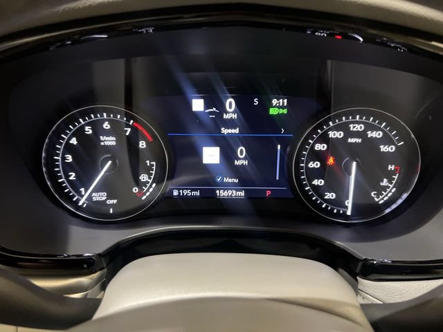 Used 2024 Cadillac XT5 Premium Luxury w/ Technology Package FWD image 11