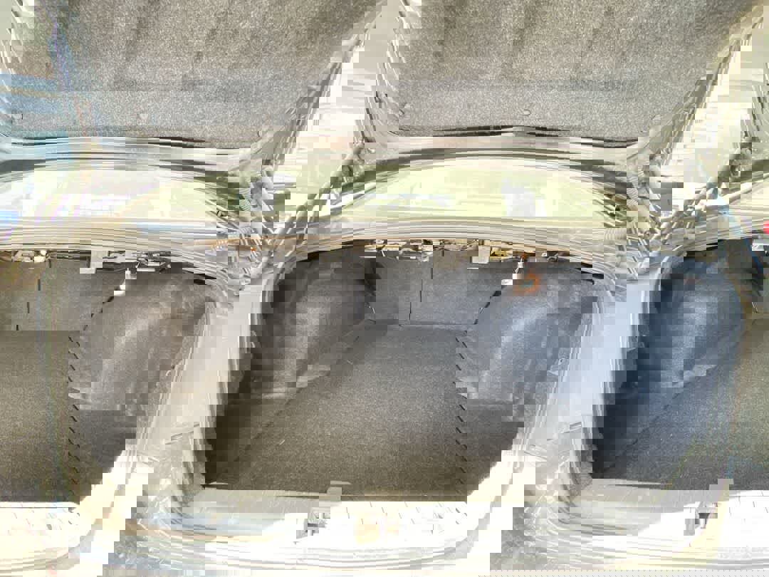 Used 2014 Subaru Legacy 2.5i Limited w/ Popular Package #2 image 24