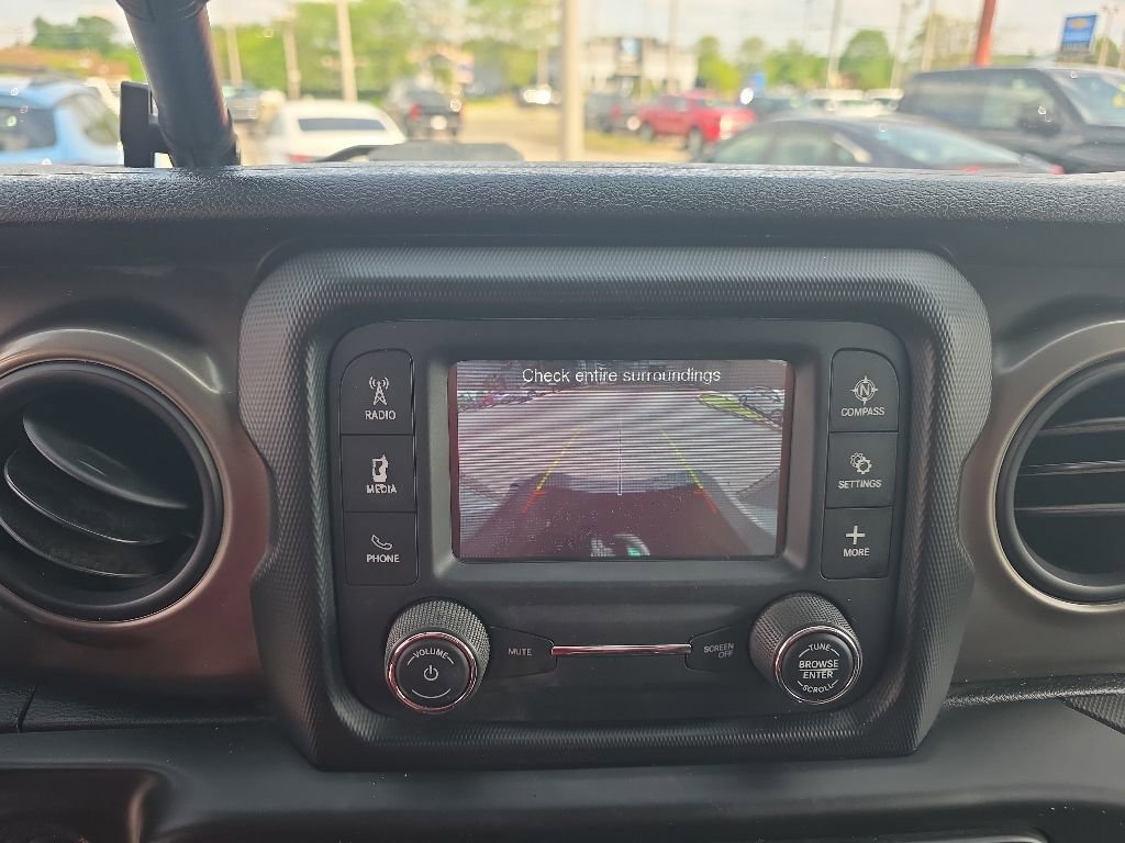 Used 2018 Jeep Wrangler Sport AWD/4WD image 22