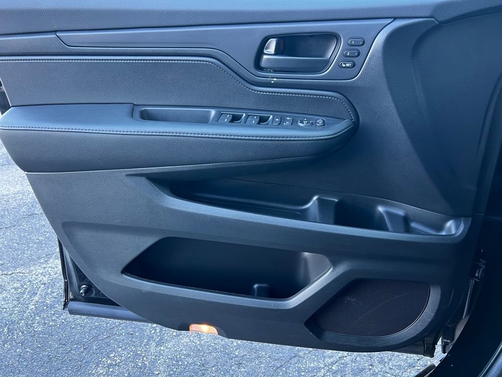 Used 2025 Honda Odyssey Sport-L image 21