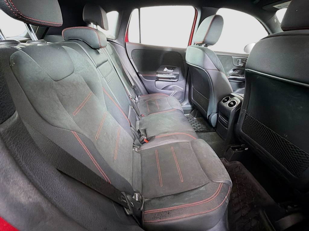 Used 2022 Mercedes-Benz GLA 35 AMG 4MATIC image 28