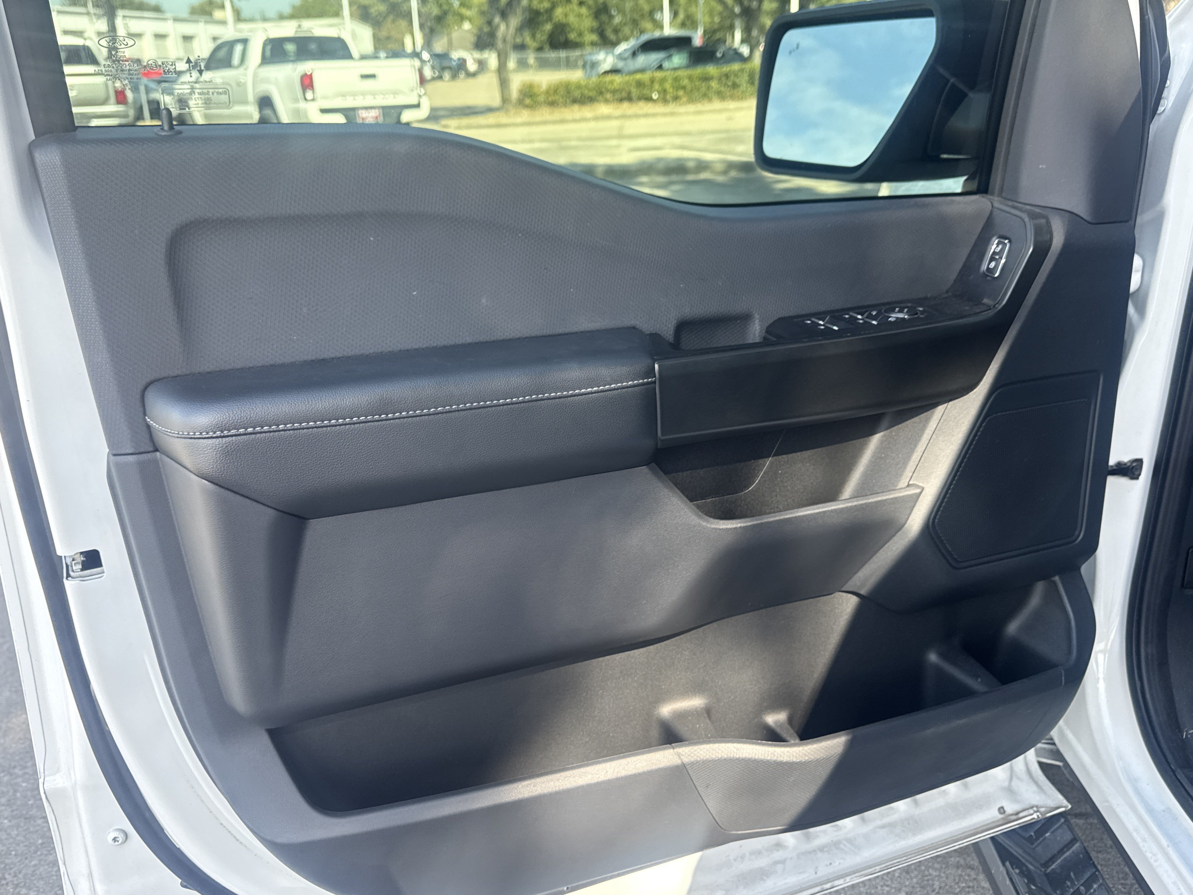 Used 2024 Ford F150 STX AWD/4WD image 5