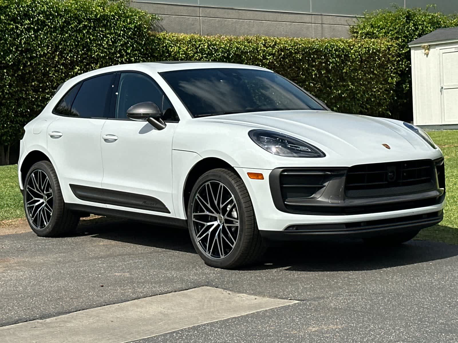 New 2026 Porsche Macan Turbo AWD/4WD image 10