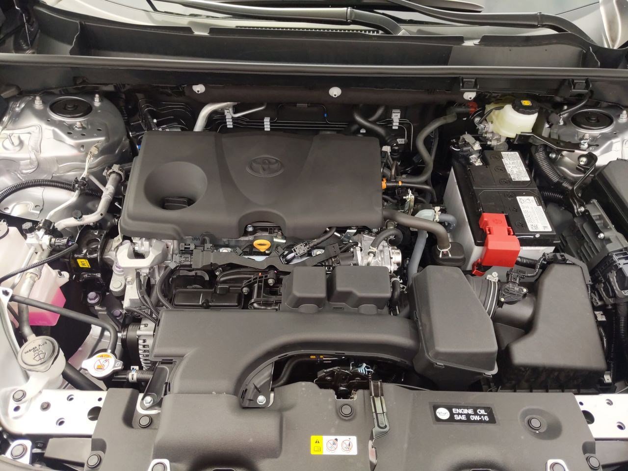 Used 2023 Toyota RAV4 XLE Premium image 22