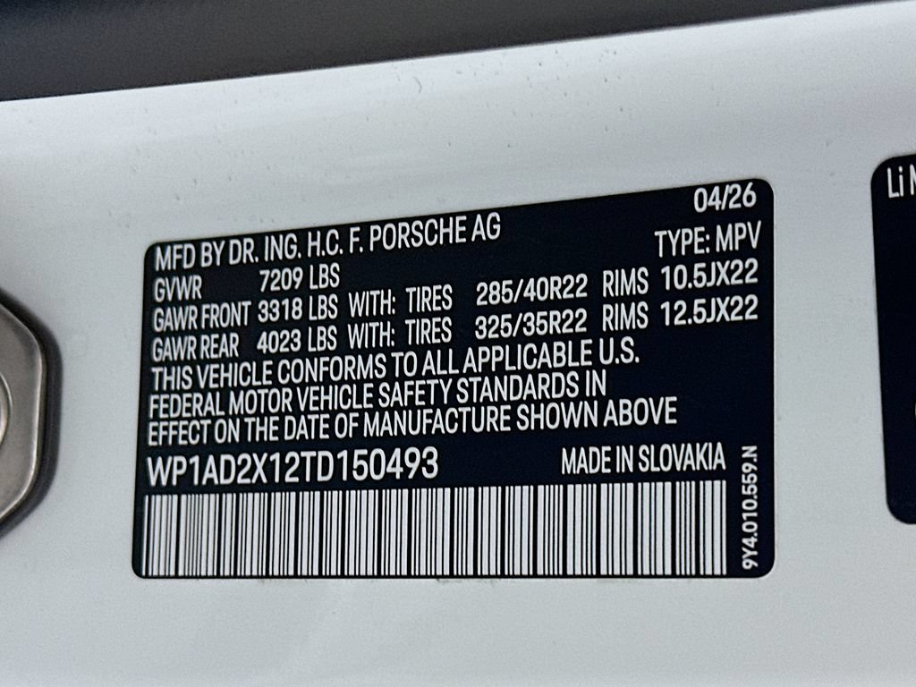 New 2026 Porsche Cayenne Turbo AWD/4WD image 36