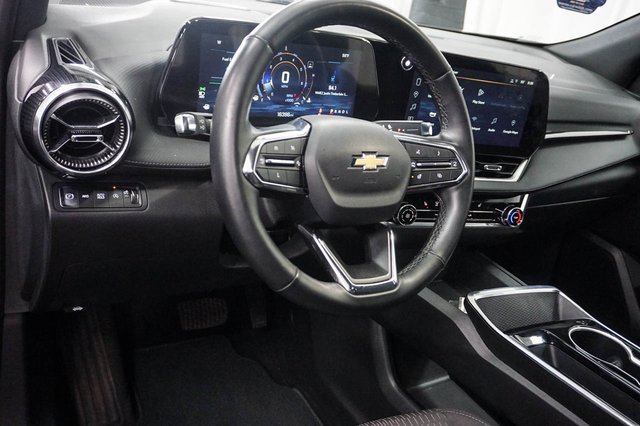 Used 2025 Chevrolet Equinox LT image 12