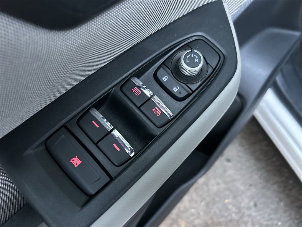 Certified 2025 Subaru Forester Premium image 16