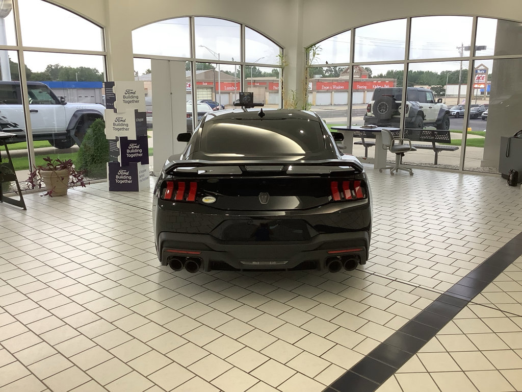 Used 2026 Ford Mustang Dark Horse RWD image 6