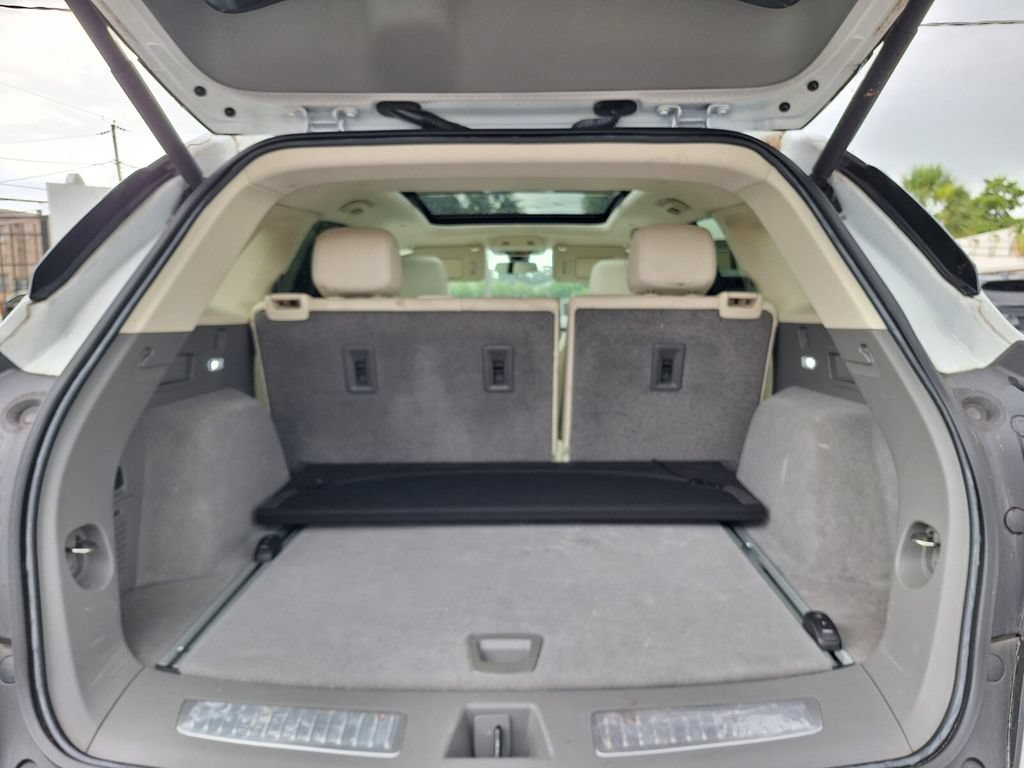 Certified 2023 Cadillac XT5 Premium Luxury FWD image 27