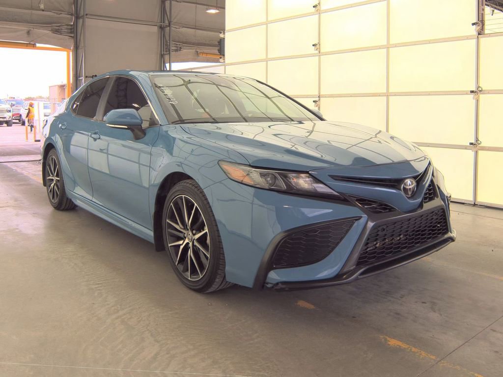 Used 2023 Toyota Camry SE w/ Convenience Package